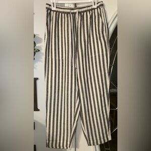 Universal Thread Women's High-Rise Straight Leg Pull-On Pants Size M, NWOT